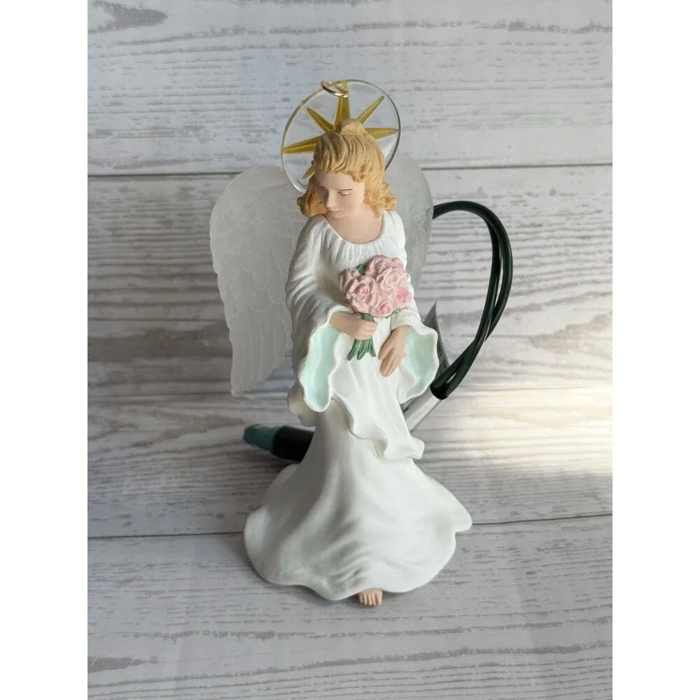 Vintage 1997 Hallmark Keepsake Glowing Angel Magic Lighted Christmas Ornament